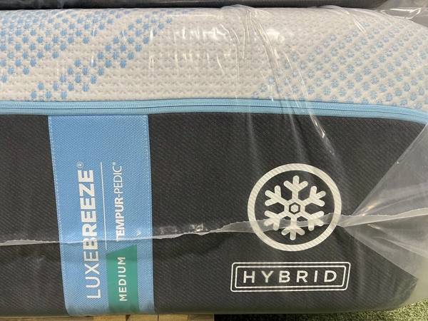 Calking Tempur Luxe Breeze 2.0 Medium Hybrid